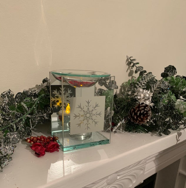 Mirrored Snowflake Burner Gift Set